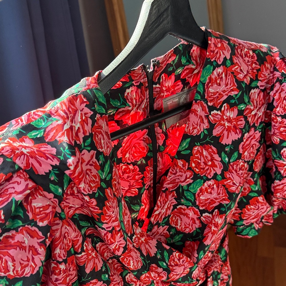 Floral Midi Dress in Red and Green